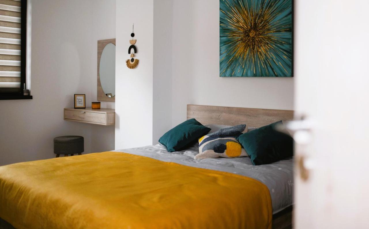 'Just Like Home' Apartment - With Private Parking Place Galaţi Buitenkant foto