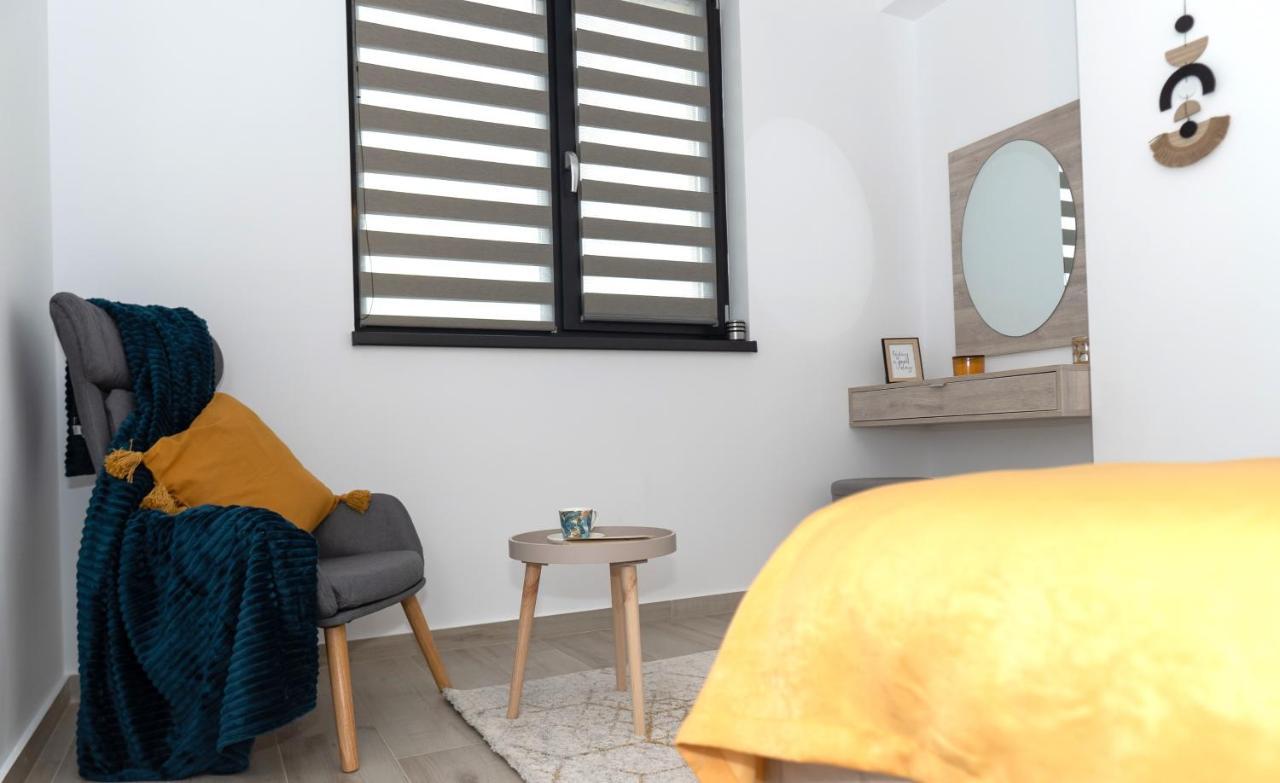 'Just Like Home' Apartment - With Private Parking Place Galaţi Buitenkant foto